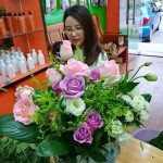 光影与花：瓶中艺术时刻